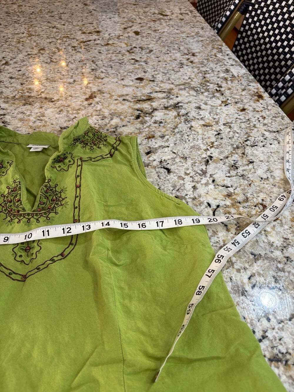 Cato Woman Blouse Size 16W Green Linen Rayon Embroidered Sleeveless Top